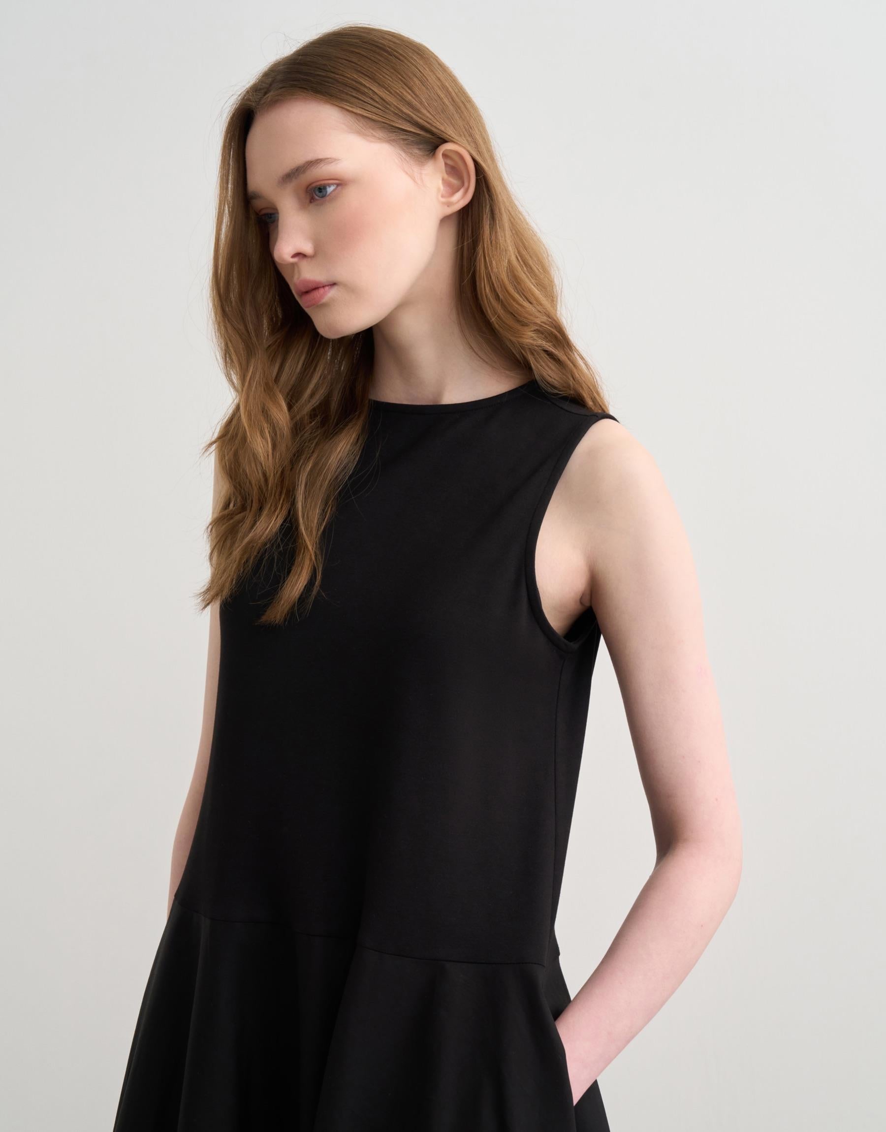 Etek Ucu Detaylı Elbise Siyah Yan Görünüm - BEJ Fine Factory