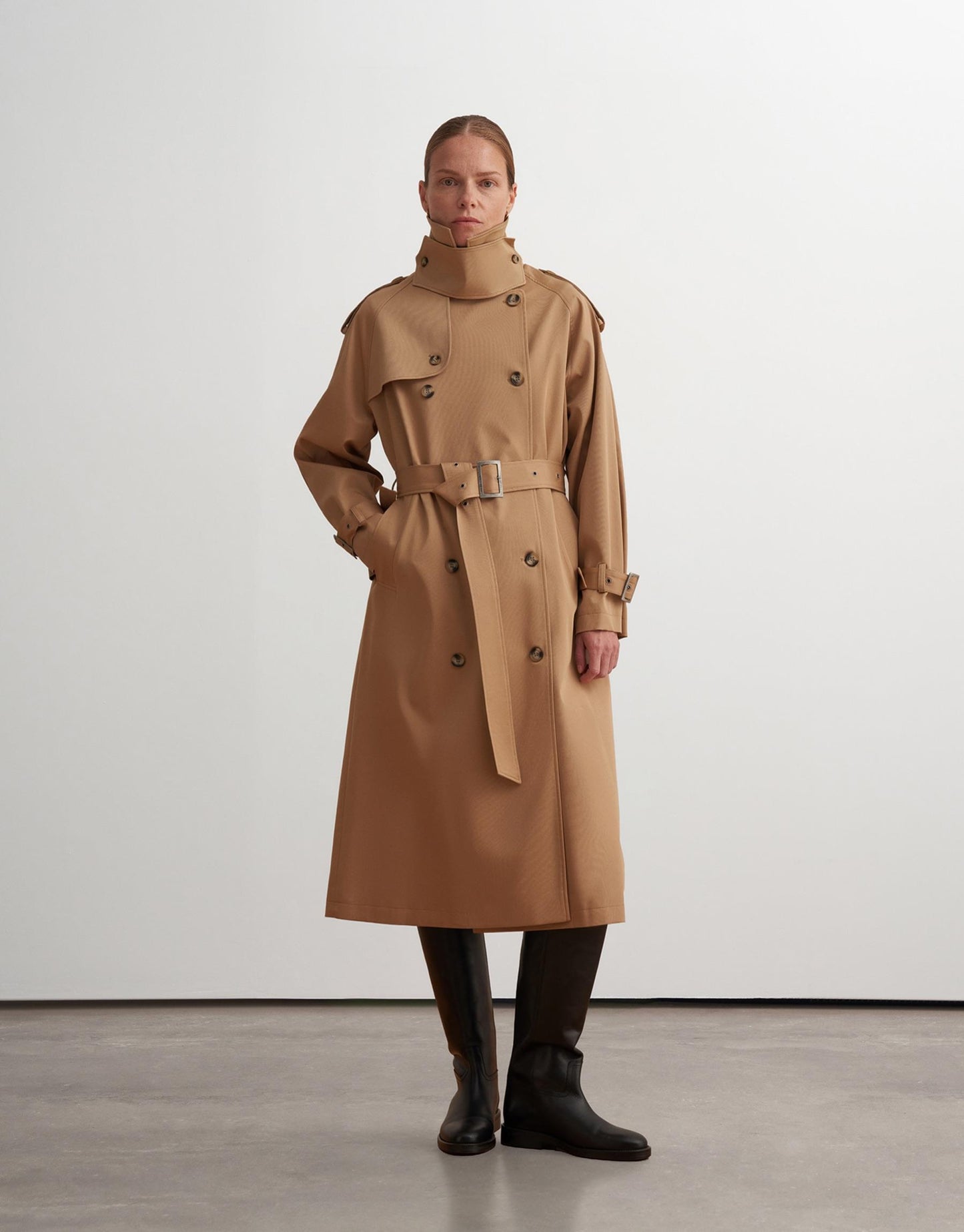 Klasik Koton Trençkot Camel Ön Görünüm - BEJ Fine Factory