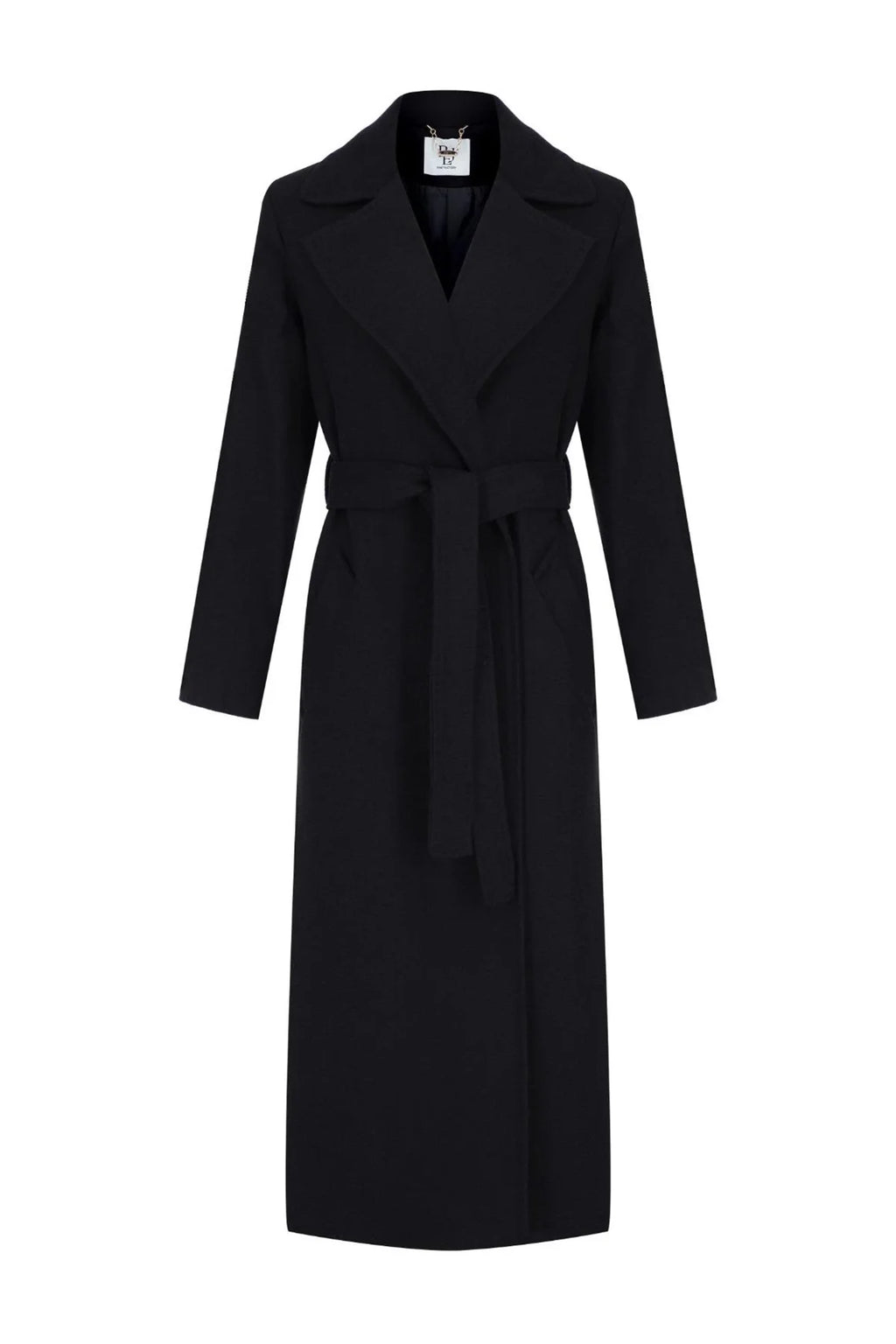 معطف كشمير أسود مخيط يدويًا.