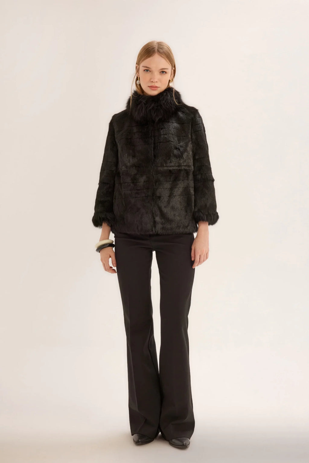 FOX-DETAILED STEPPED SHORT BLACK FUR COAT